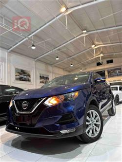 نيسان قاشقاي